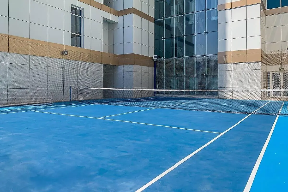 Frank Porter - Mon Reve Dubai Apartment